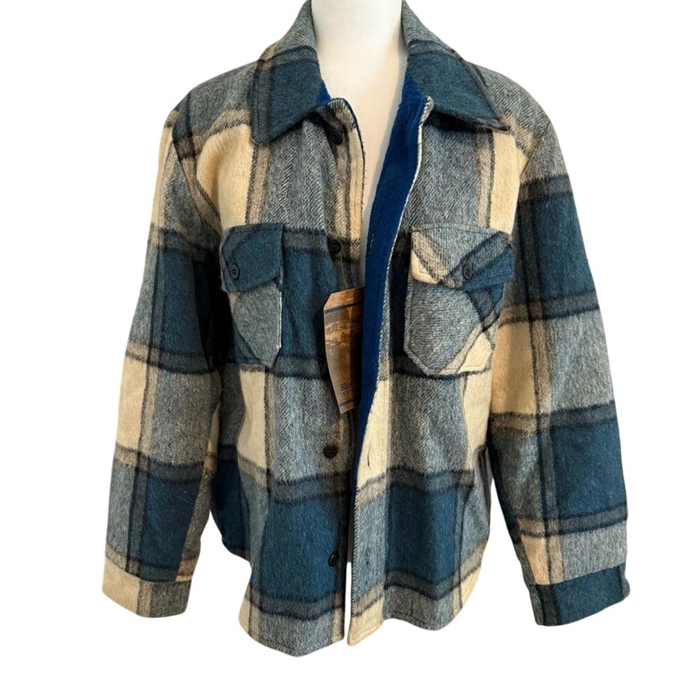 BlueStream Outdoors Plaid Jacket Women’s Large Blue Cream NWT Shacket